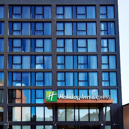 Holiday Inn Express - Nyc Brooklyn - Sunset Park By Ihg Ню Йорк Екстериор снимка