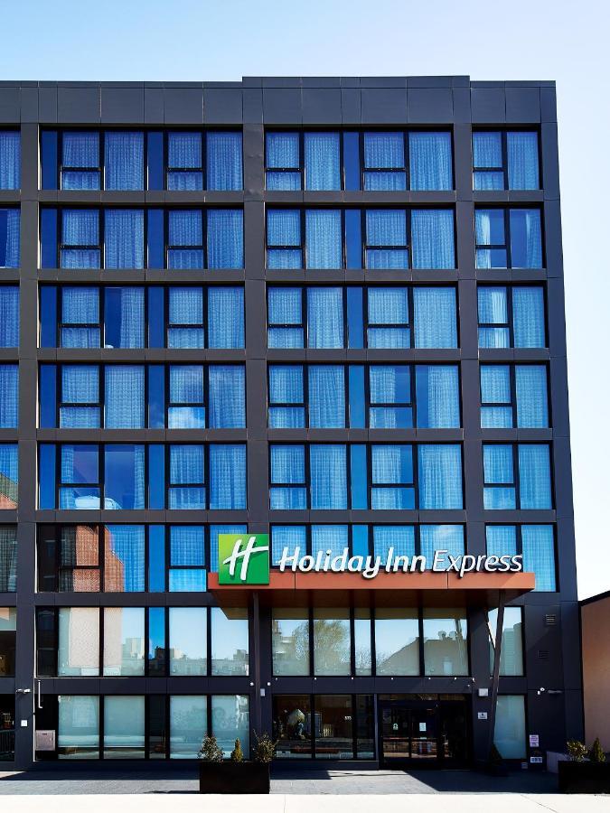 Holiday Inn Express - Nyc Brooklyn - Sunset Park By Ihg Ню Йорк Екстериор снимка
