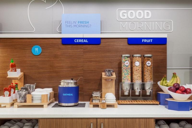Holiday Inn Express - Nyc Brooklyn - Sunset Park By Ihg Ню Йорк Екстериор снимка